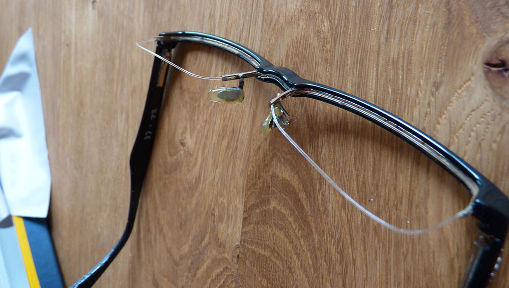 Geschweisste Brille - Laserschweissen, perfekte Reparatur für Brillen